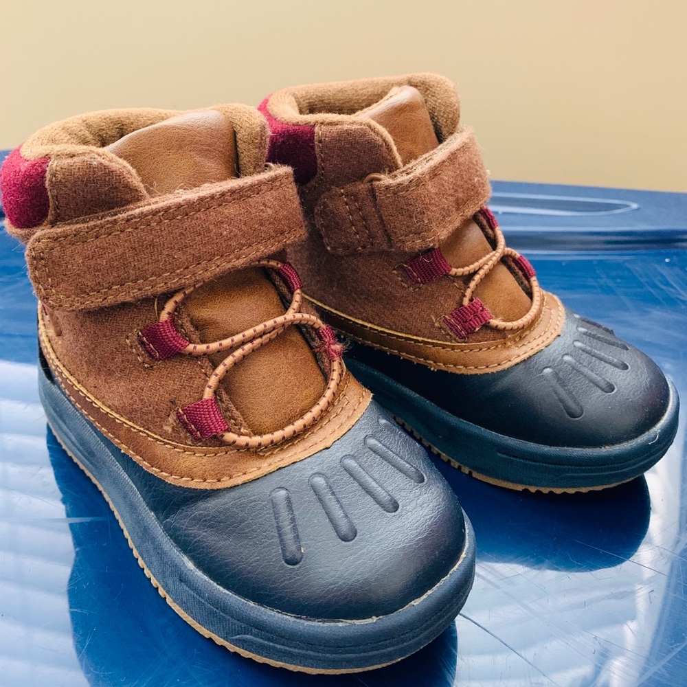 Toddler boots